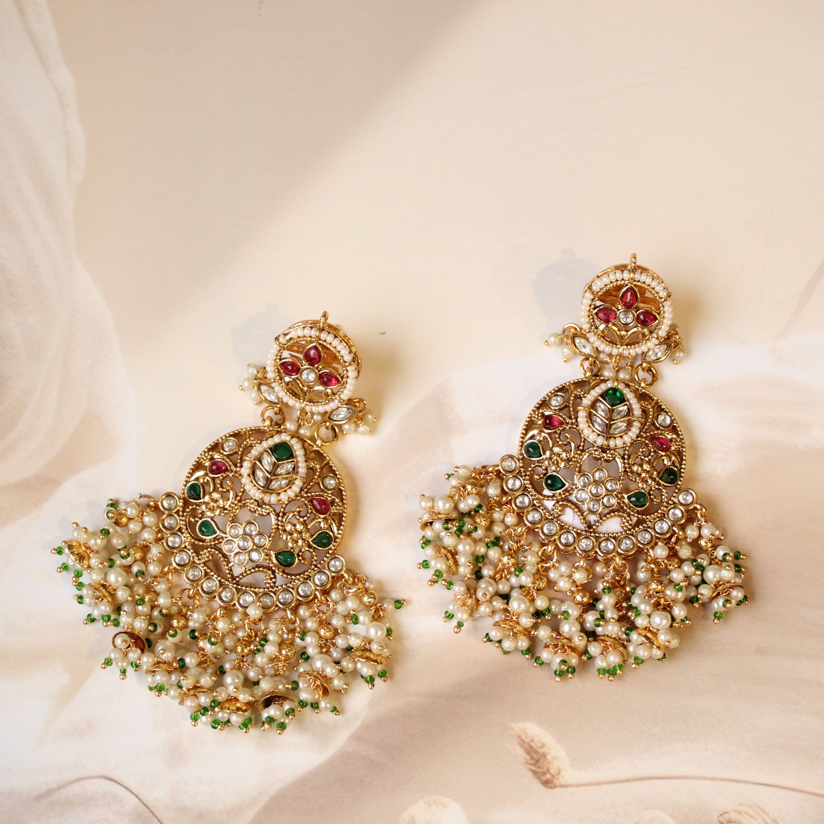 meenakari  chandbali