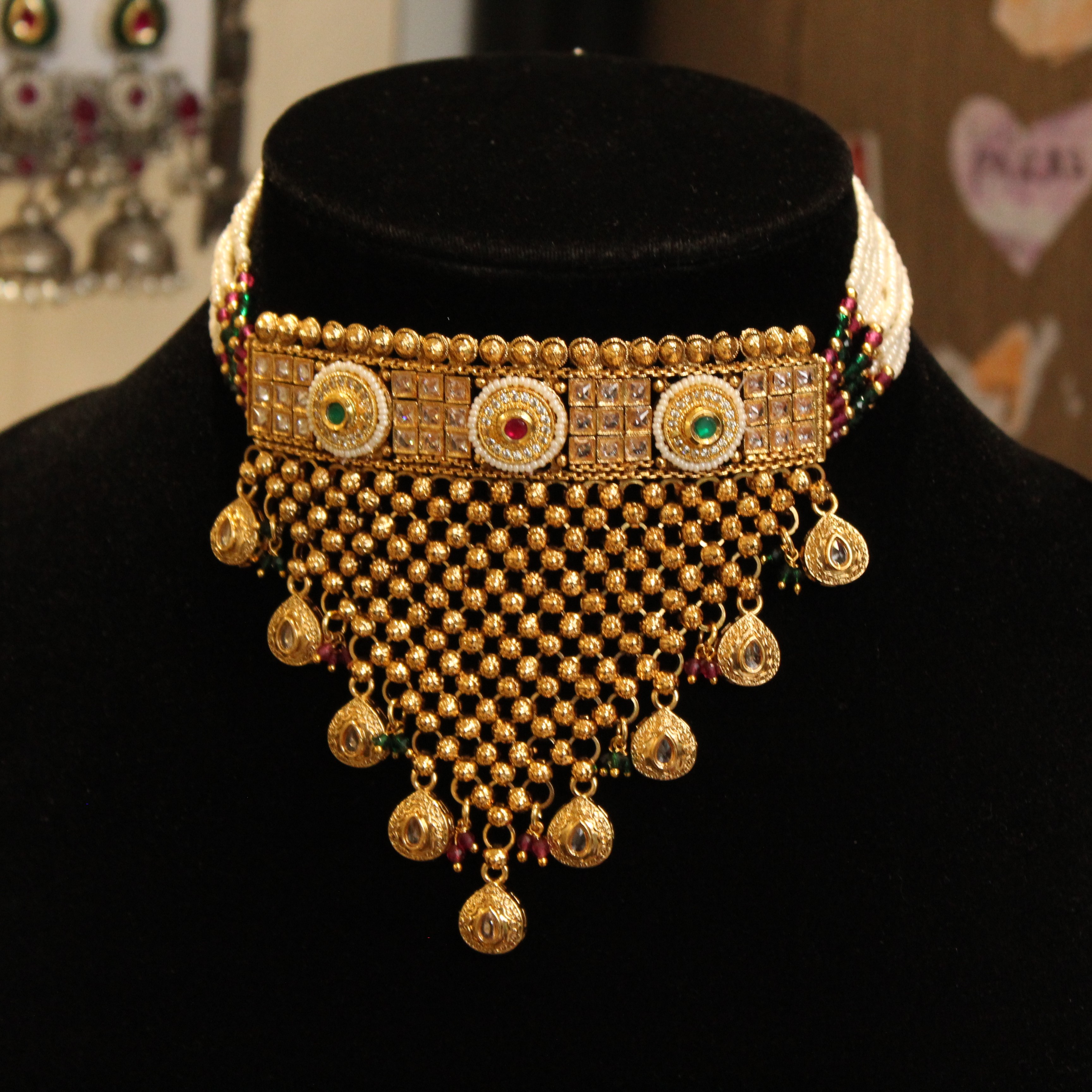 Rajwada choker