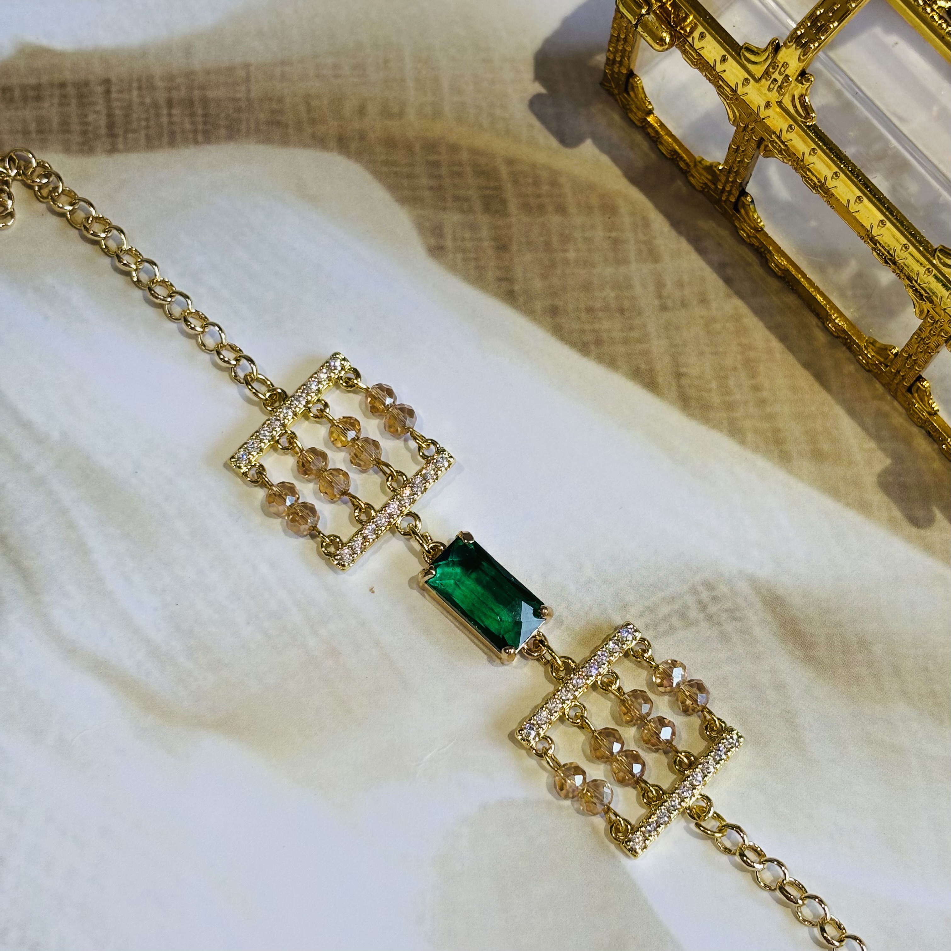Fingertales emerald green bracelet
