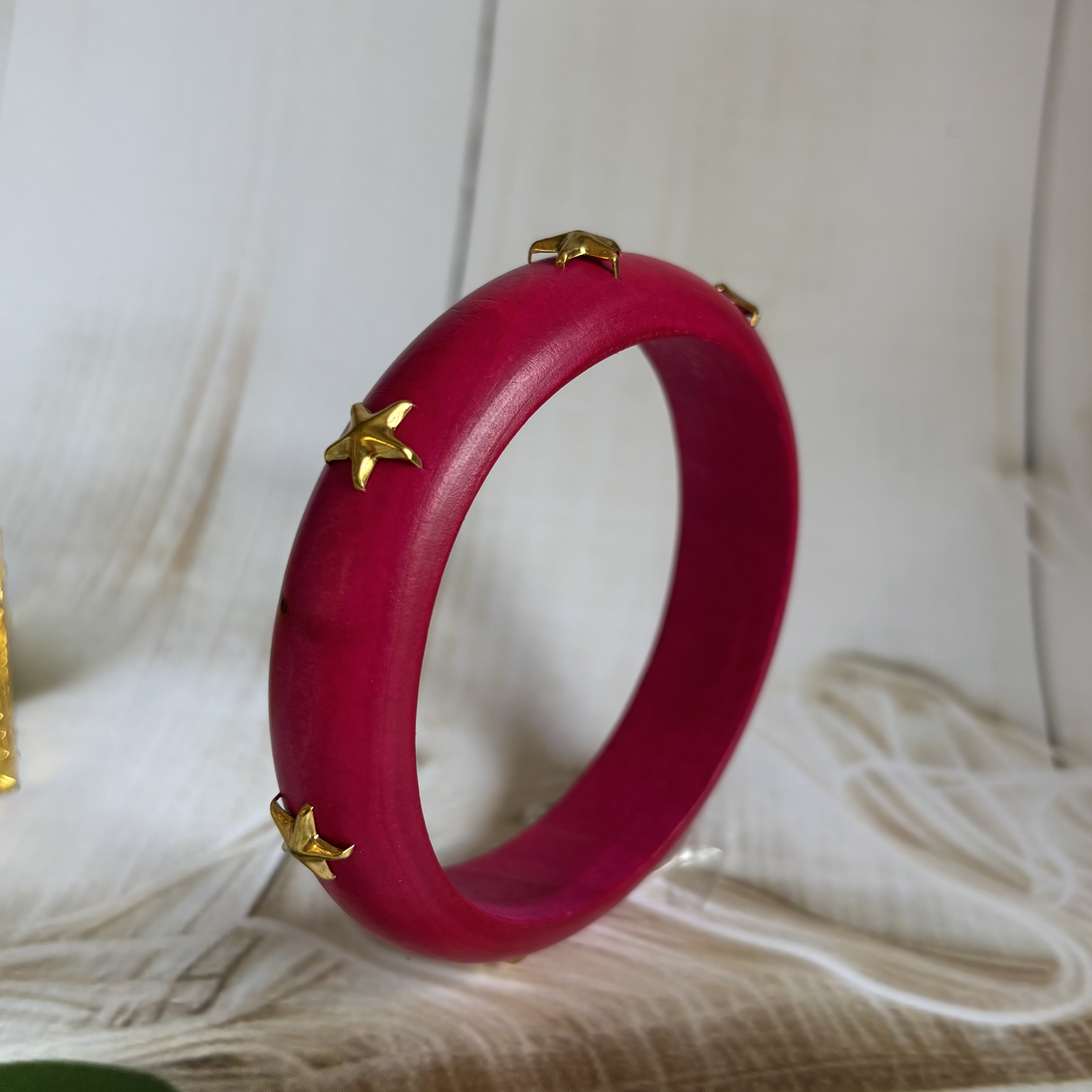 Rani pink wooden bangle