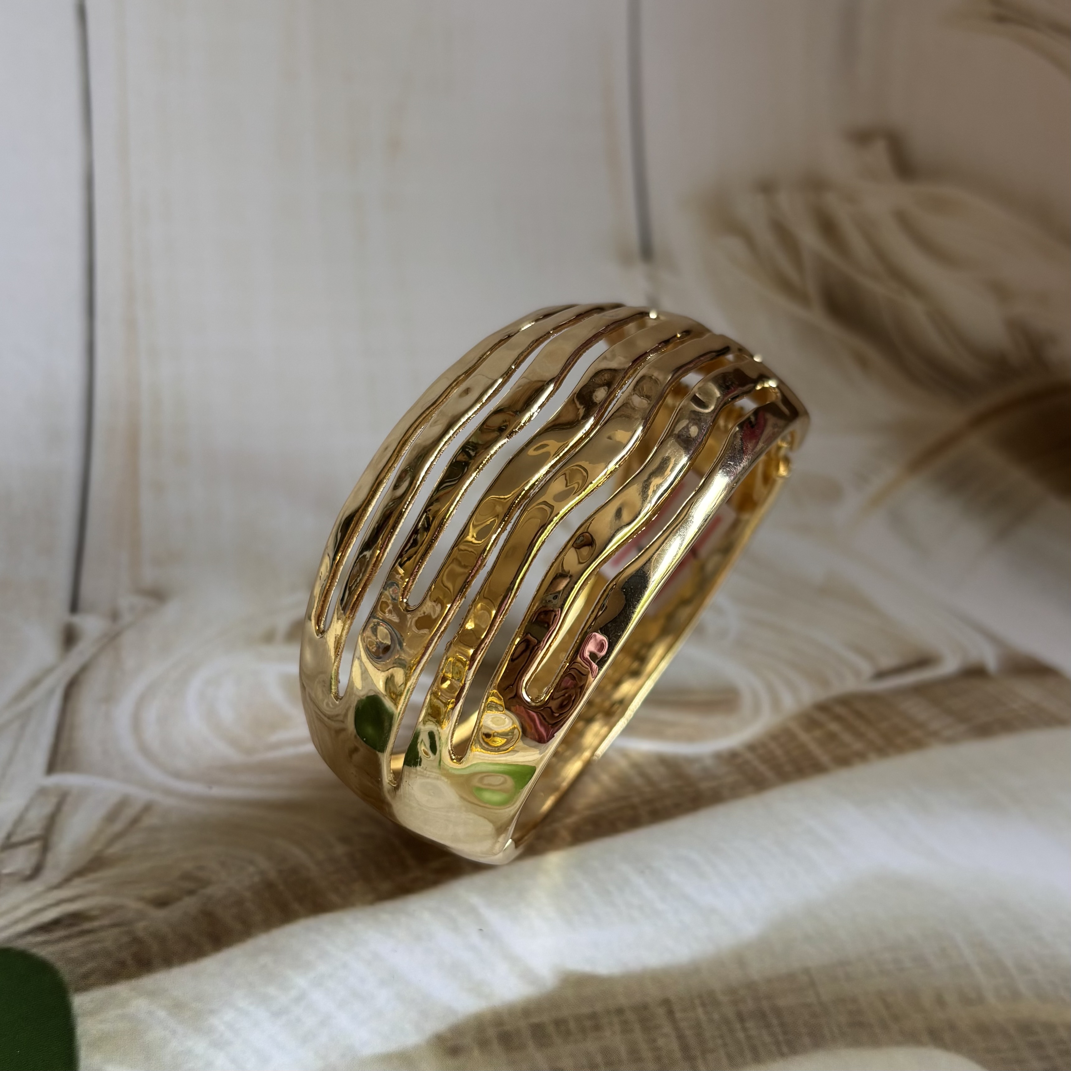 adjustable bangle