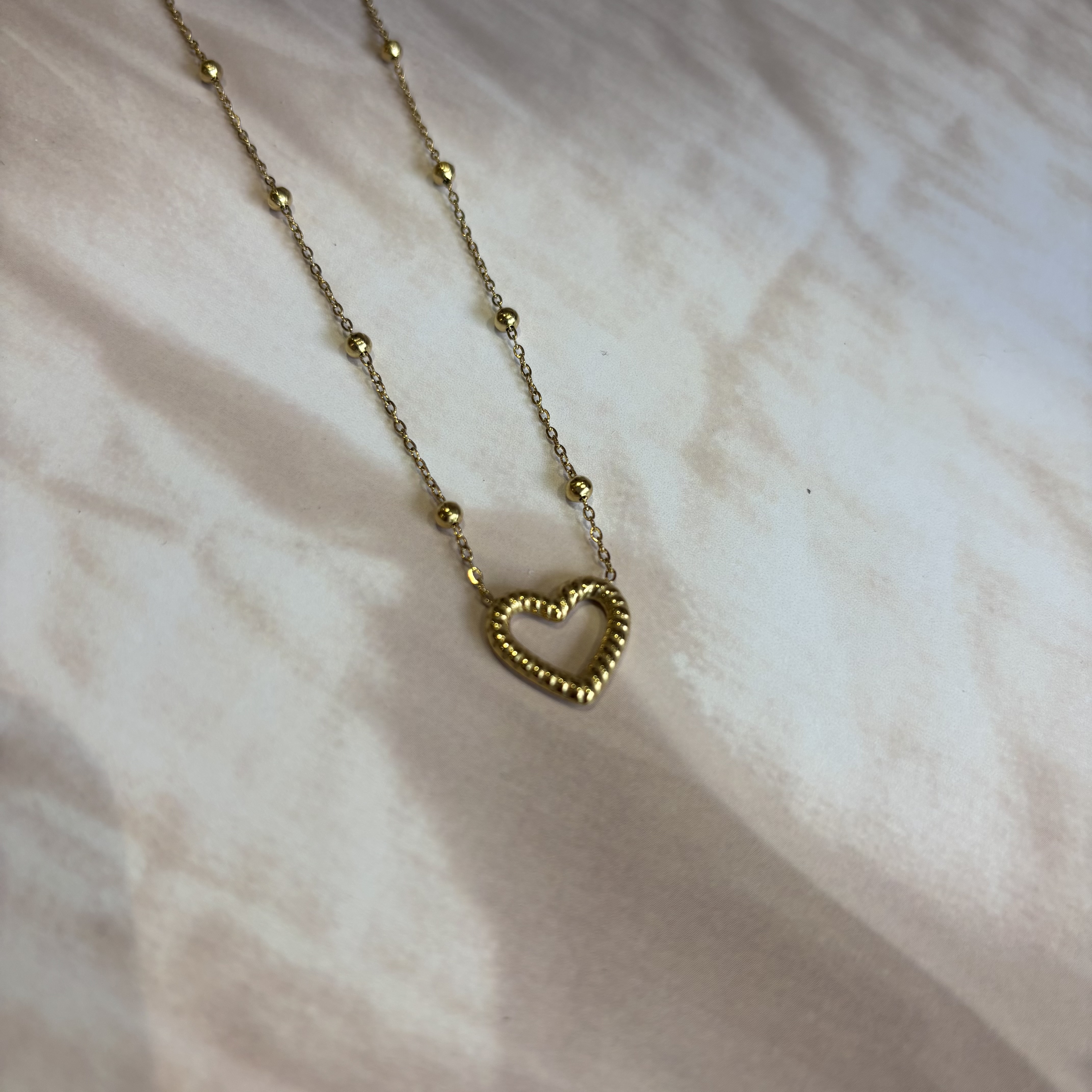 Heart pendent