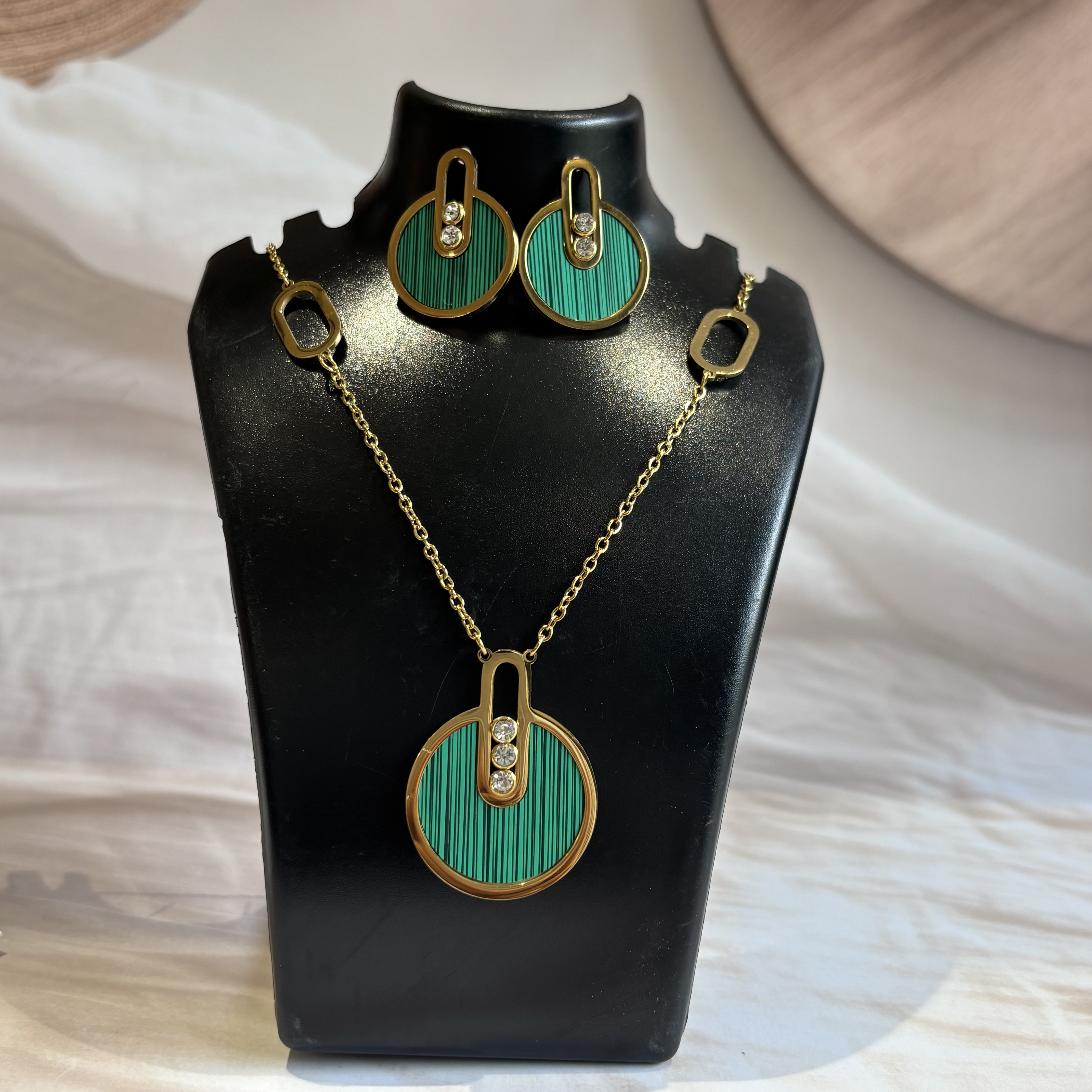 Messika pendant