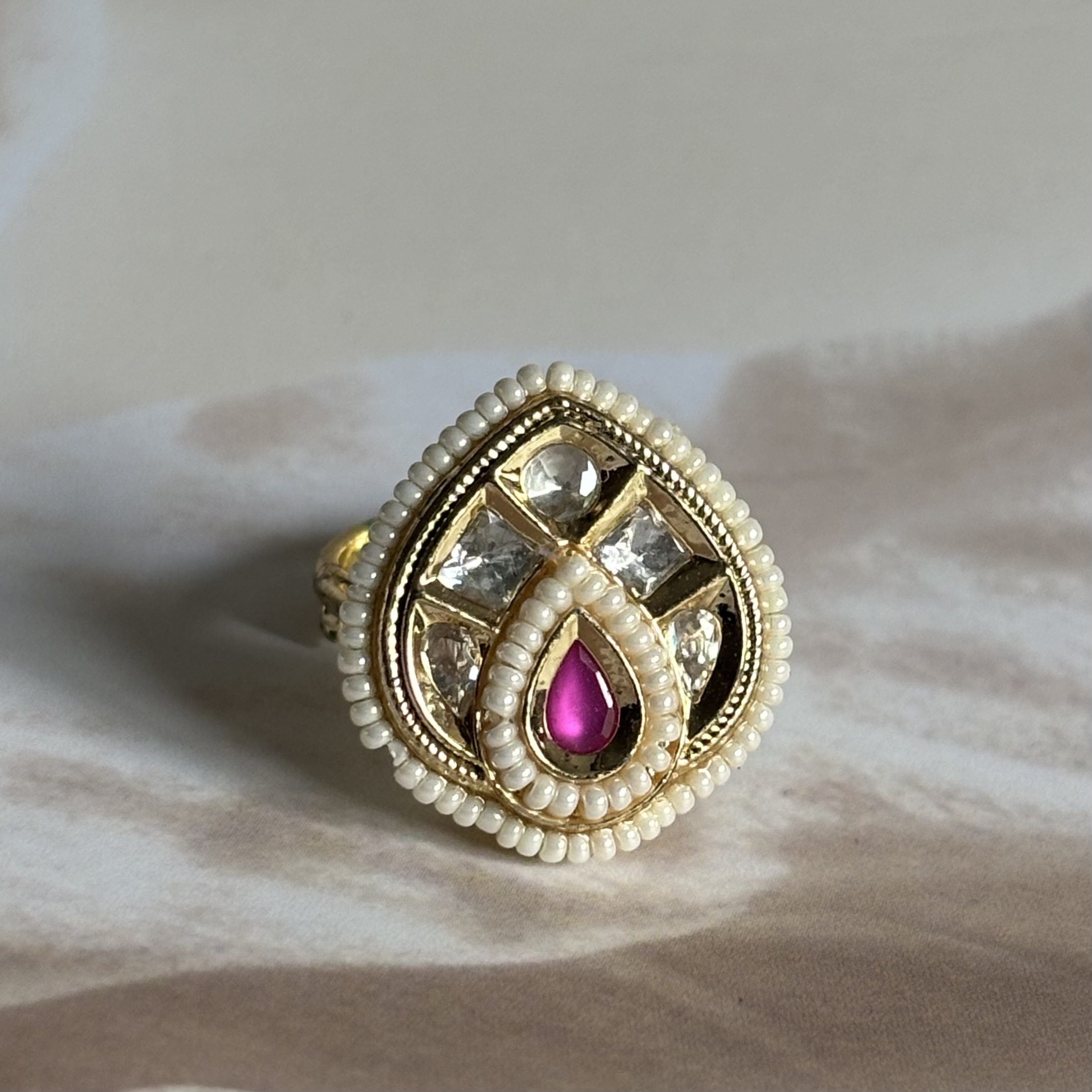 Kundan ring