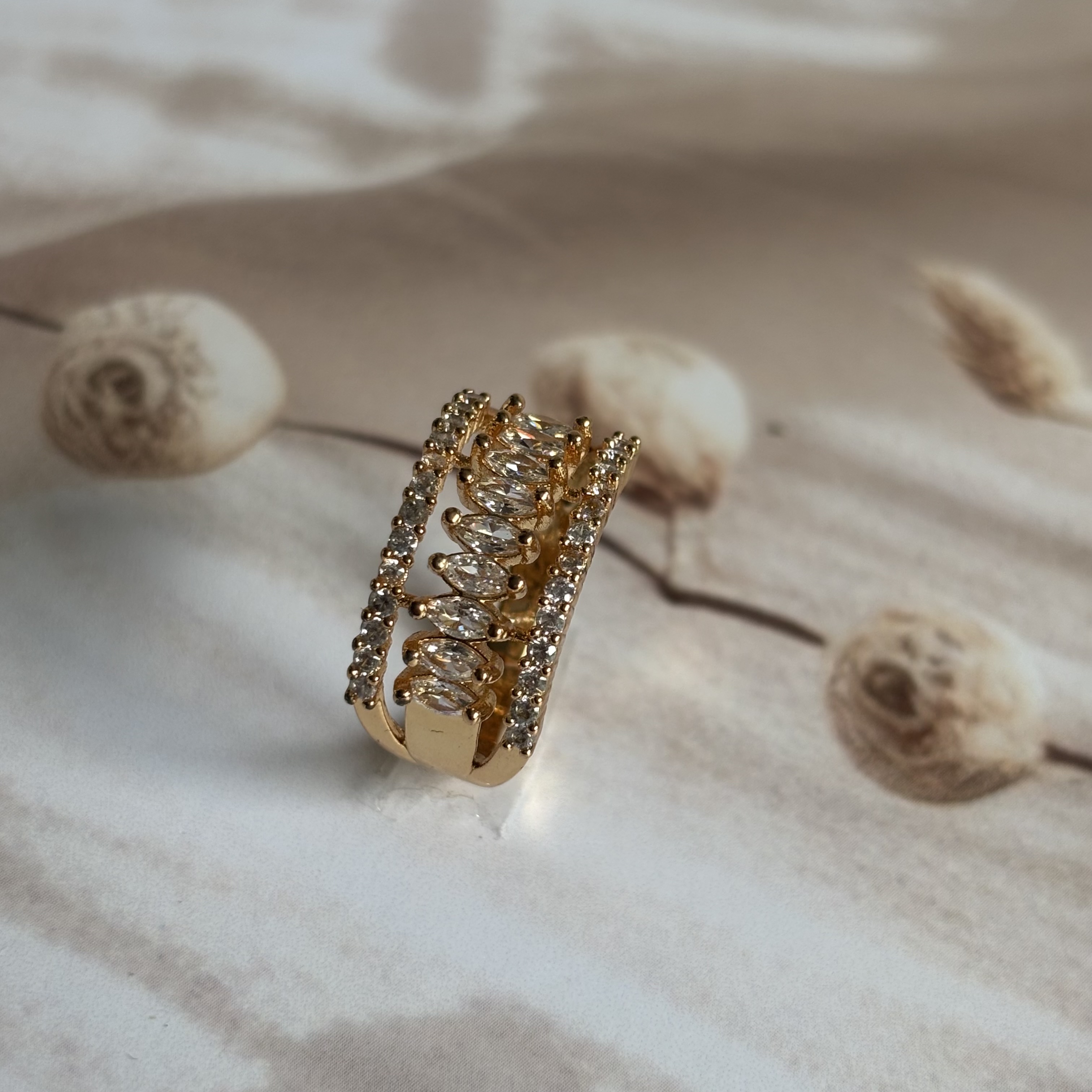Rose gold zircon ring