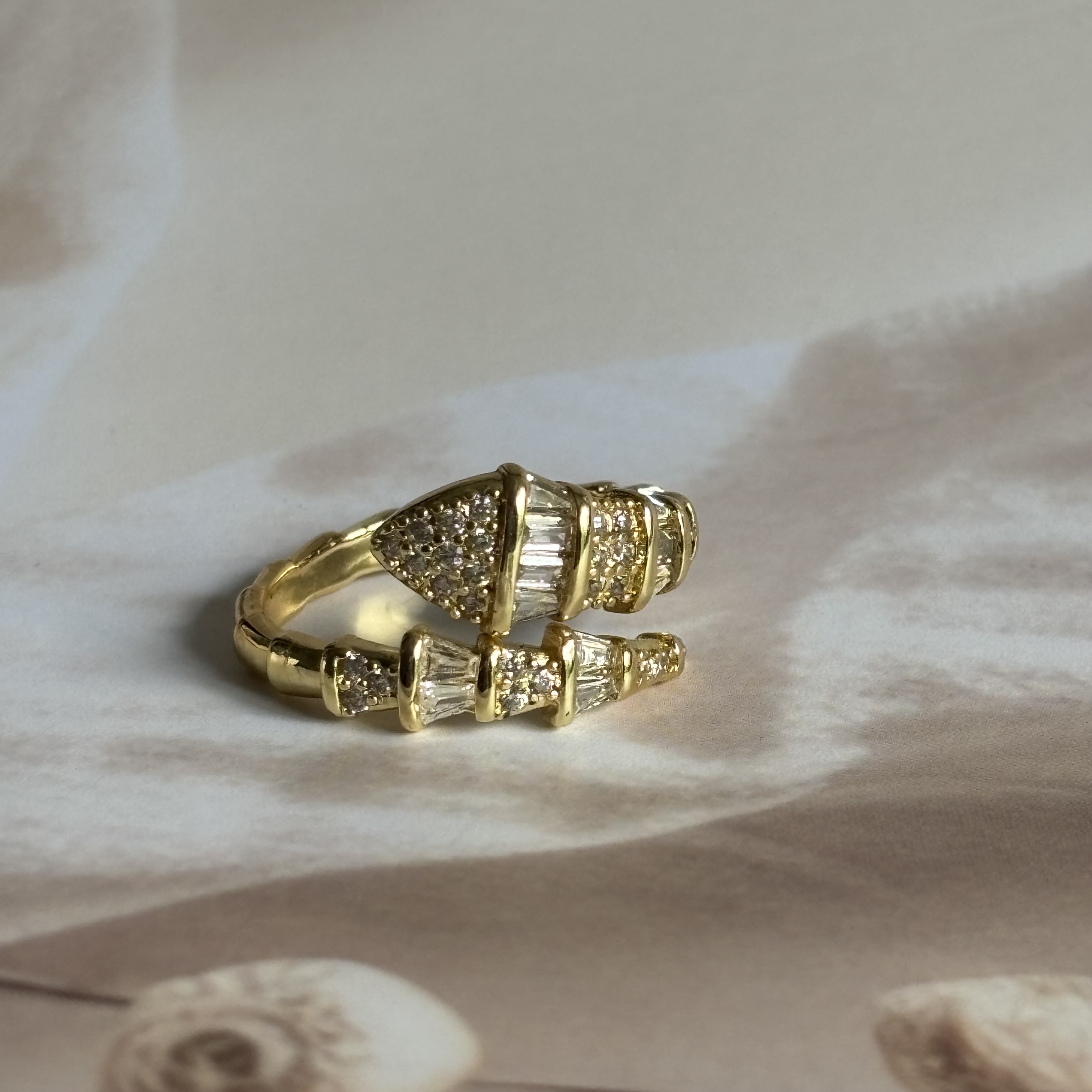 AD Serpent ring