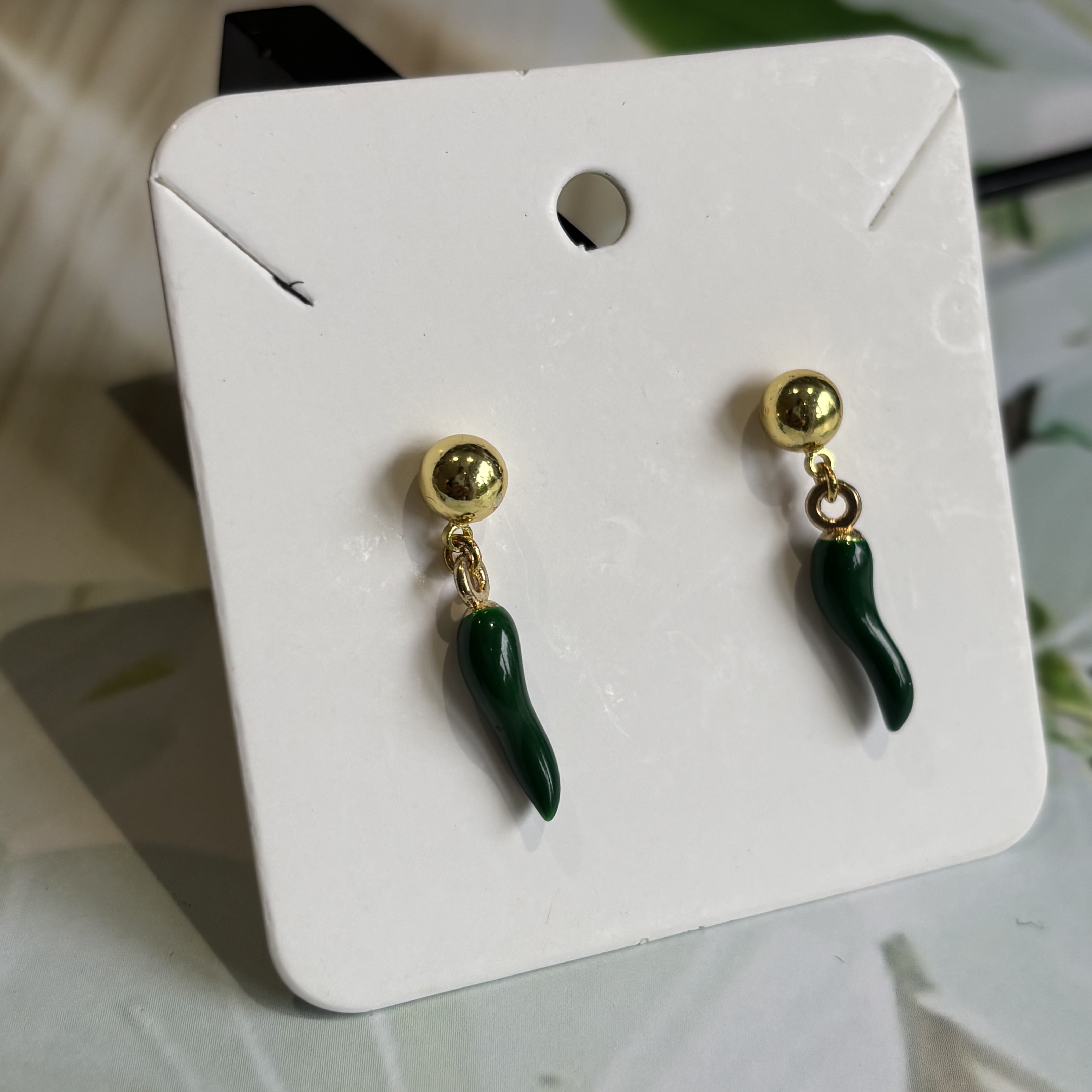 Green chilli drops