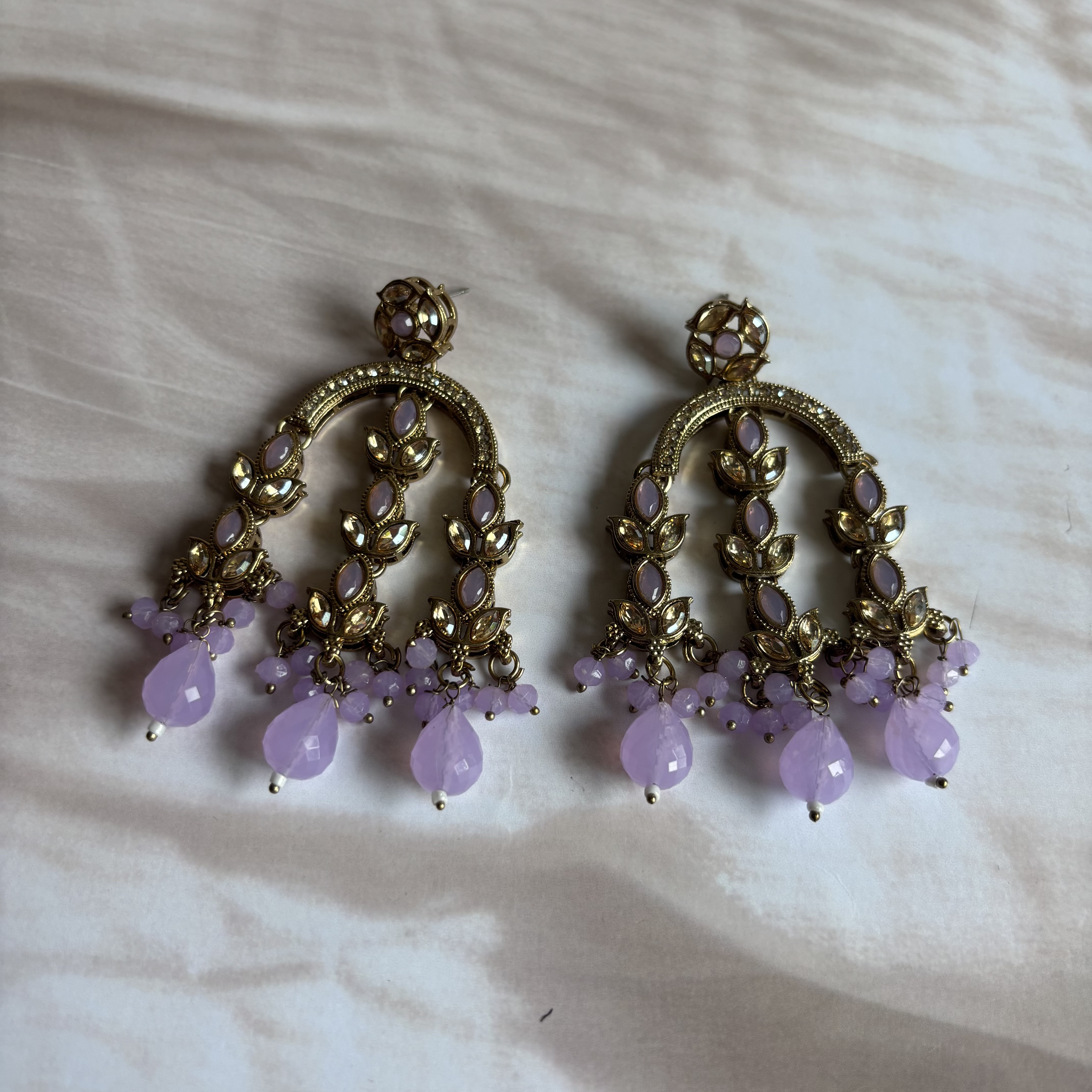 Lilac kundan hangings