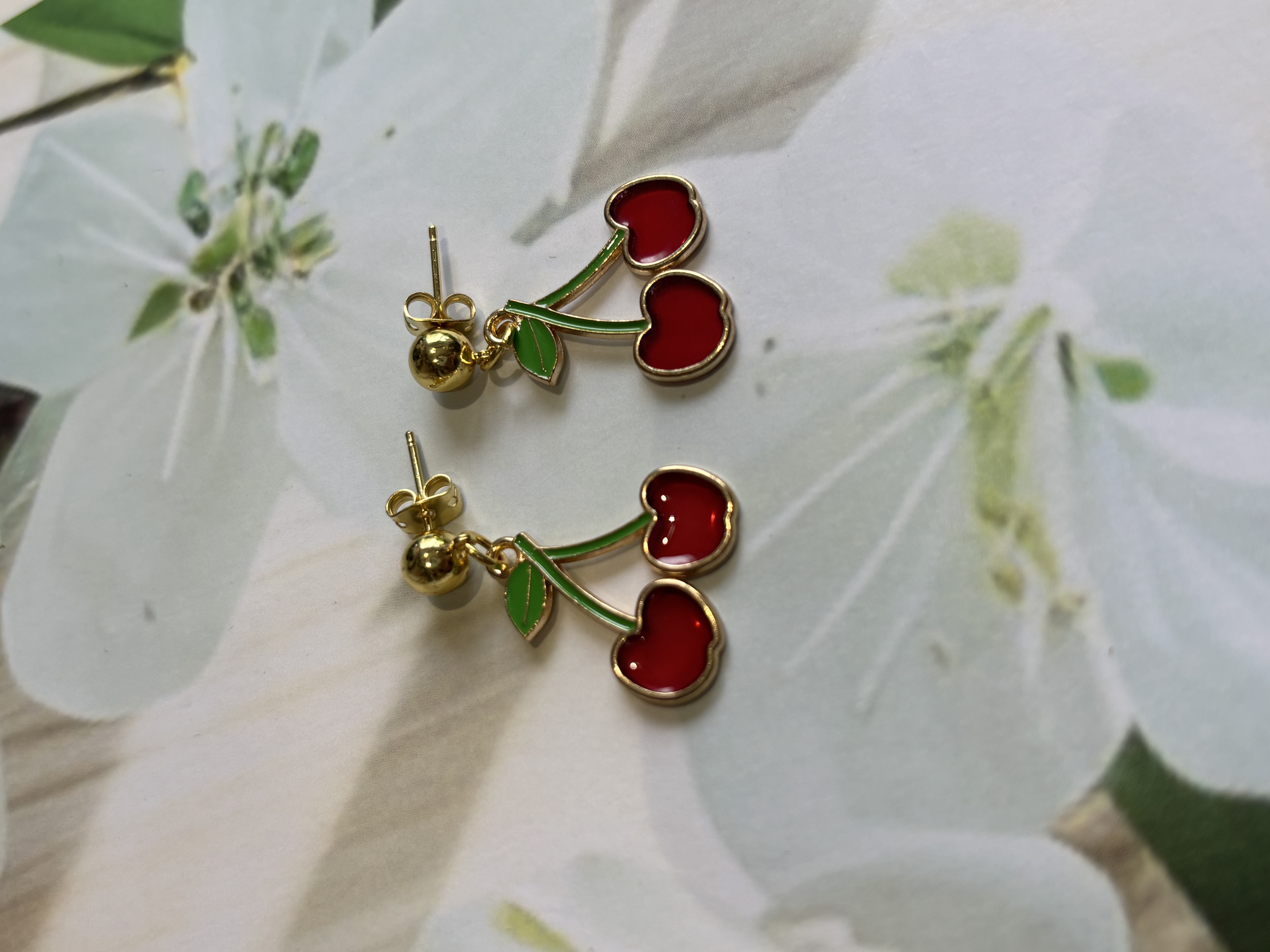 Cherry drops