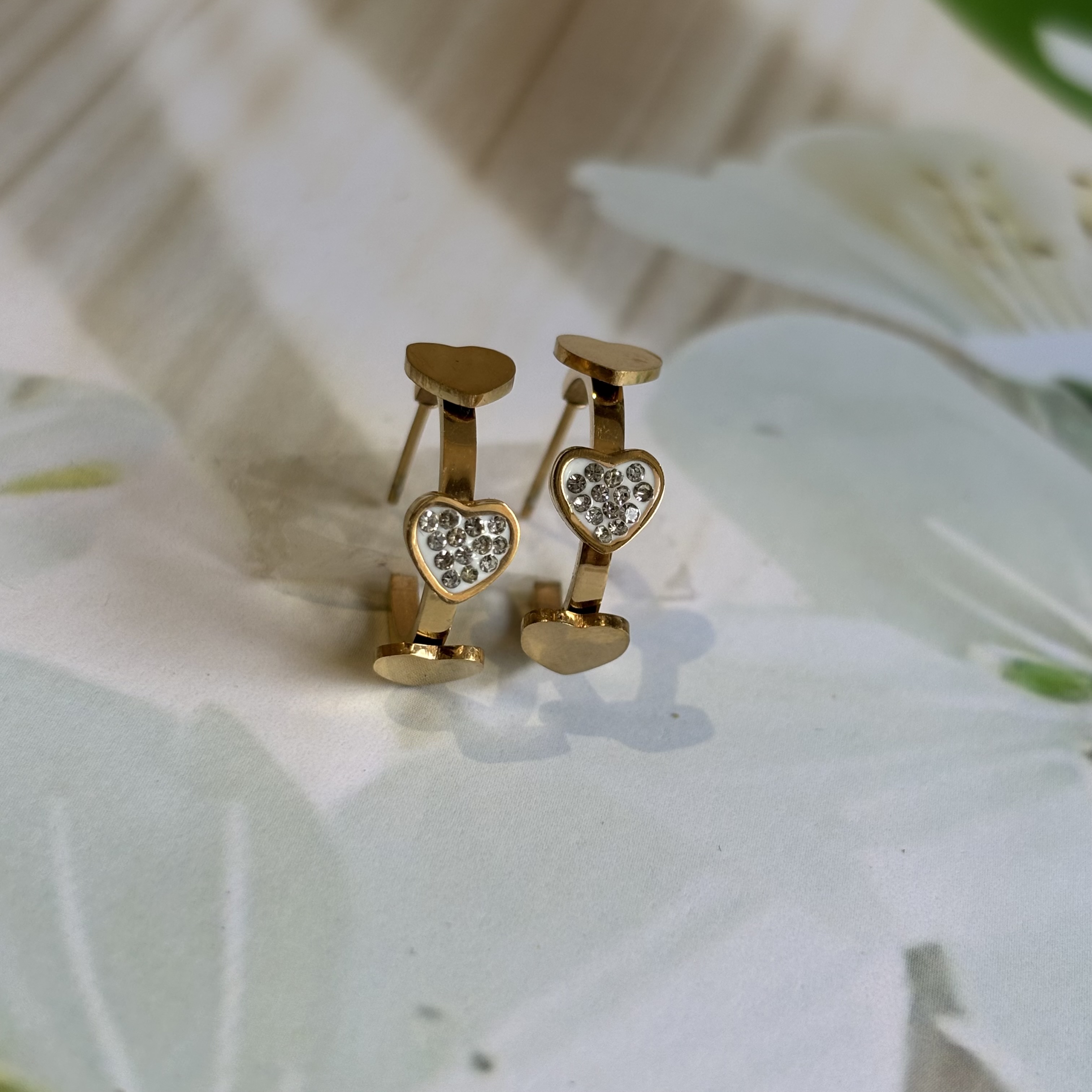 Heart bali studs