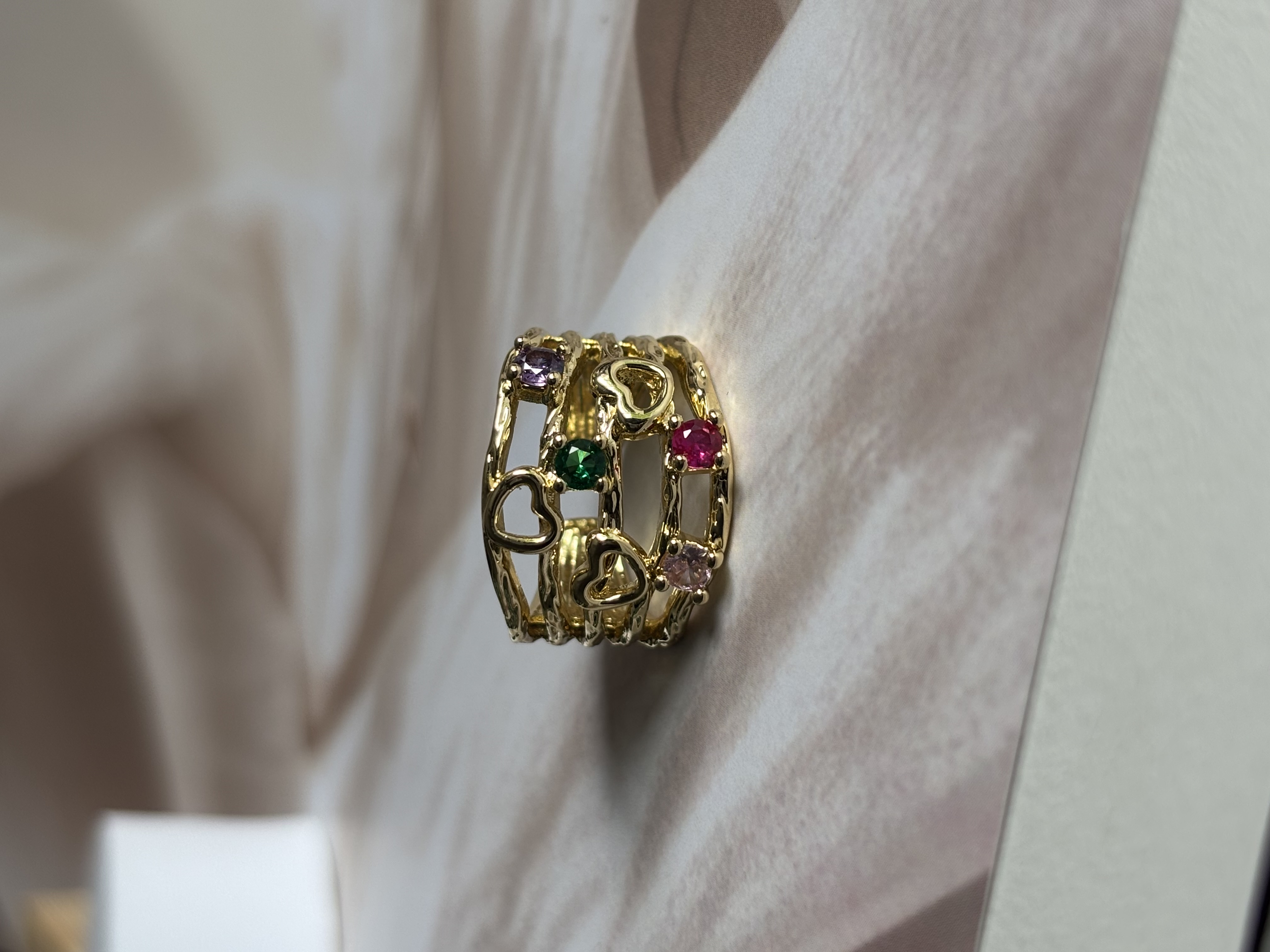 Multi colour ring