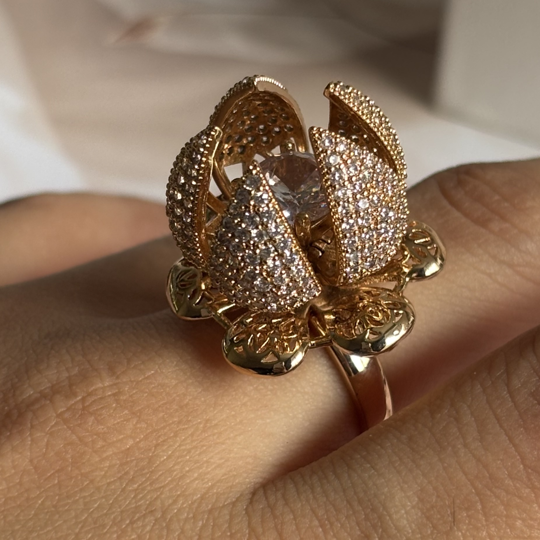 Blooming lotus ring
