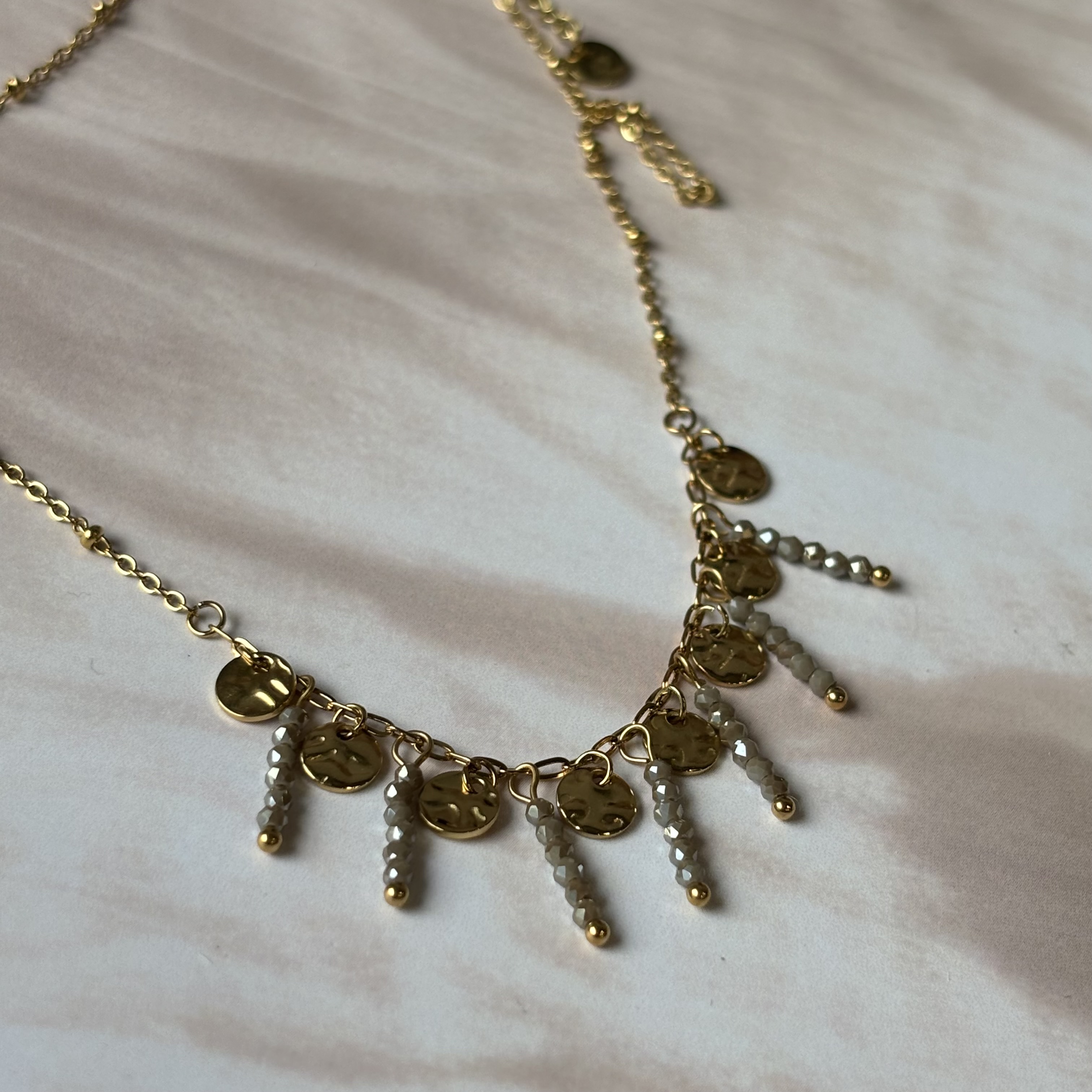 Sleek hanging beads necklace - gray