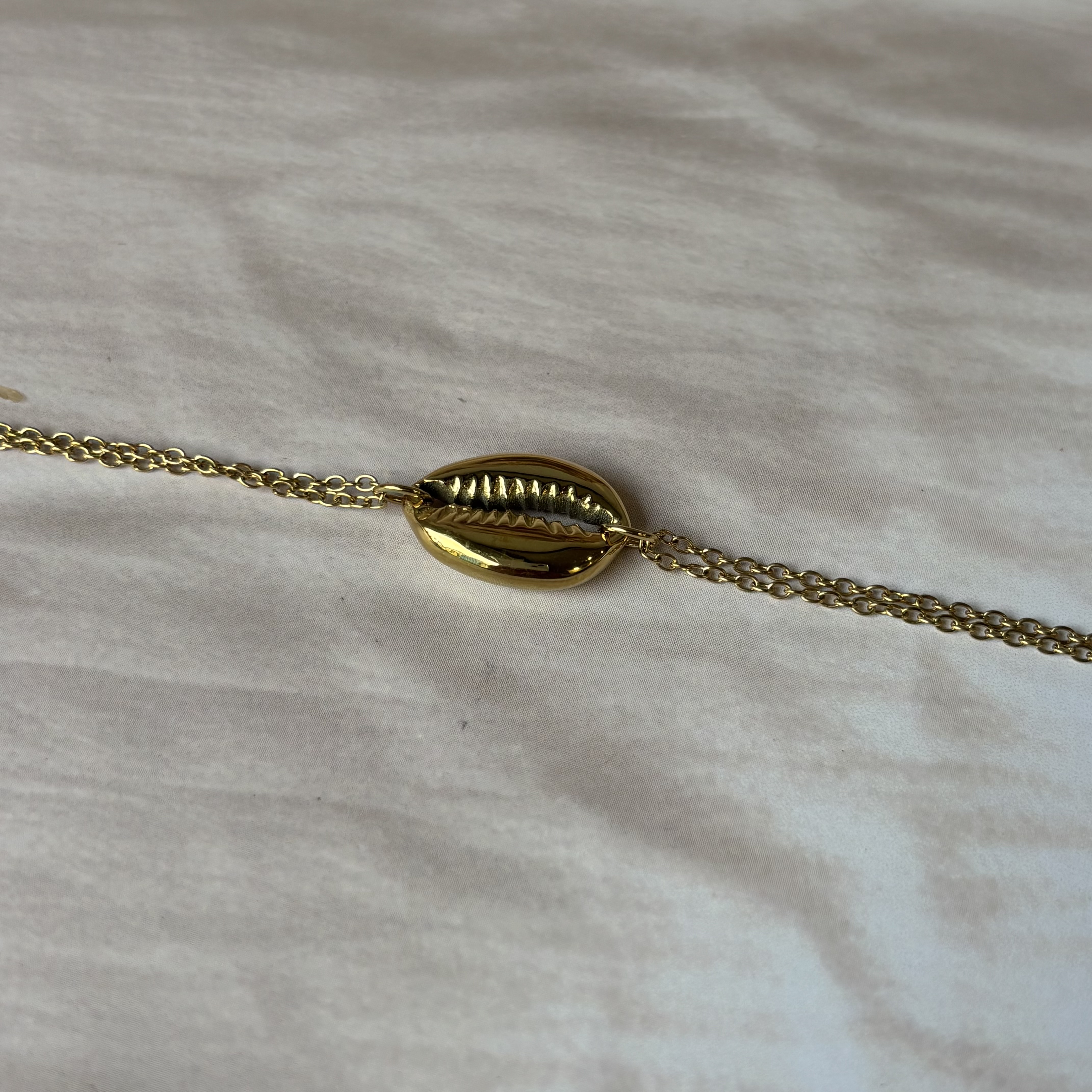 Cowrie bracelet