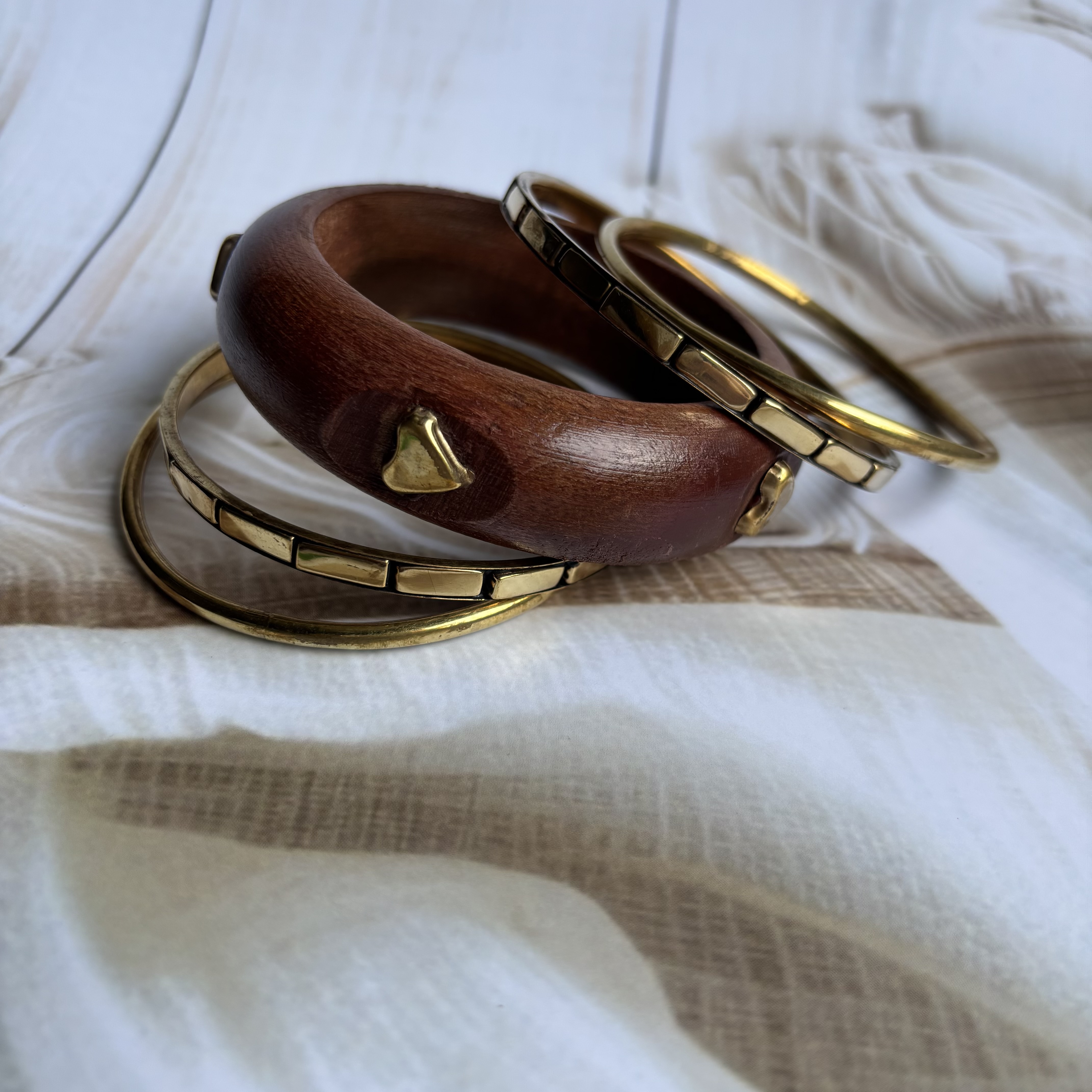 Wooden bangles set